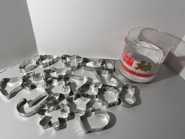 Item #458 — Holiday Cookie Cutter Set 3 inch cutters photo 1 of 3