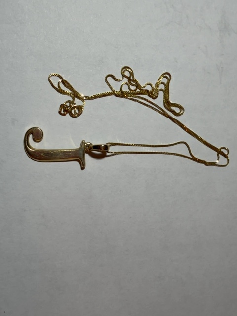 Item #154 — Marked 14kt gold pendant and chain necklace photo 1 of 4