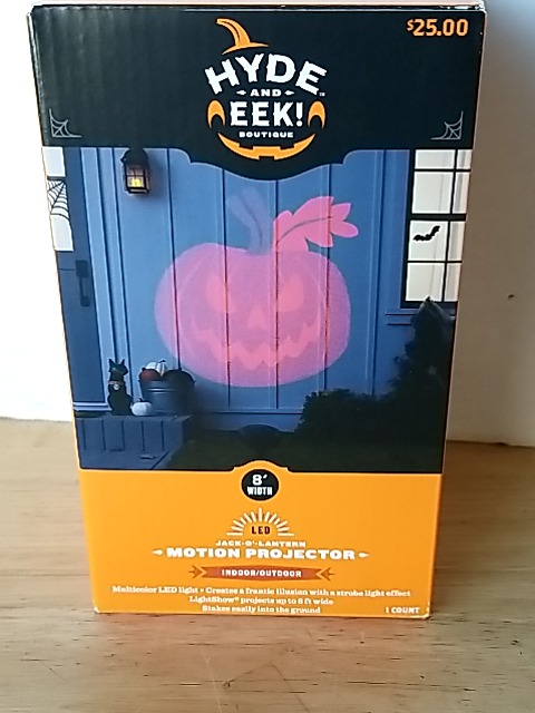 Item #392 — New Hyde and Eek Jack-O-Lantern Projector photo 1 of 2