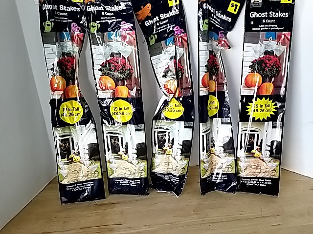 Item #250 — New Ghost Stakes Halloween Decoration Set photo 1 of 4