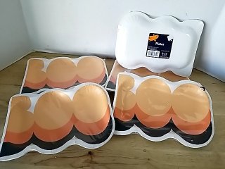 Item #143 — New Retro Orange Paper Plates photo 2 of 4