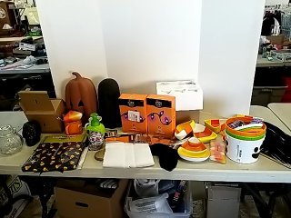Item #445 — HALLOWEEN items photo 1 of 6