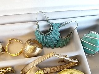 Item #21 — Vintage Jewelry Box with Assorted Pieces photo 5 of 10