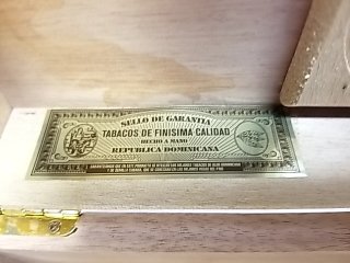 Item #243 — Wooden Humidor Box 12 in photo 4 of 5
