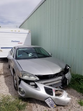 Item #2 — 2007 Silver Pontiac Grand Am	26-01352