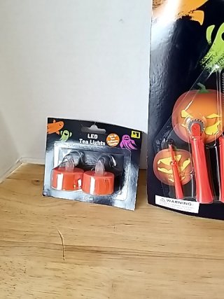 Item #113 — New Halloween Pumpkin Carving Kit photo 3 of 4