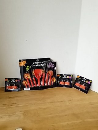 Item #113 — New Halloween Pumpkin Carving Kit photo 1 of 4