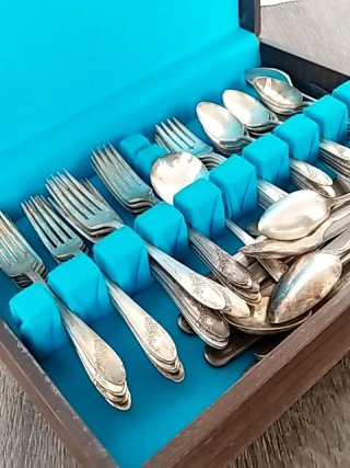 Item #42 — Vintage Flatware Set in Wooden Case photo 5 of 5