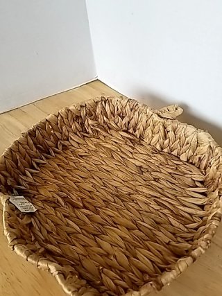 Item #269 — New Woven Straw Tray Approx 14 by 14 by 3.5 inch photo 2 of 2