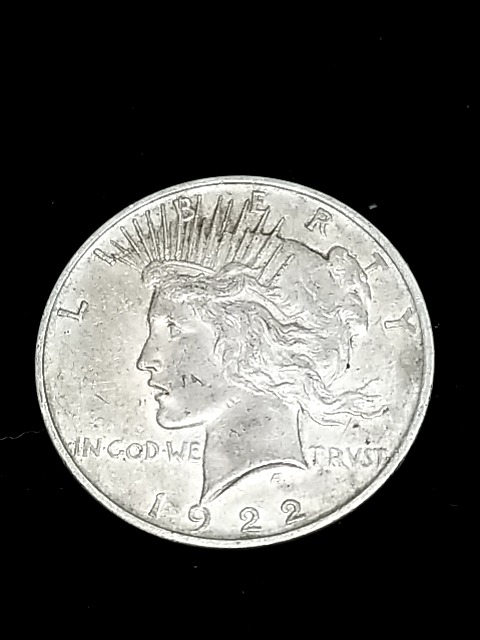 Item #105 — 1922 Silver Peace Dollar Coin photo 1 of 2