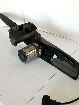 Item #159 — REMINGTON Electric Chainsaw photo 3 of 4
