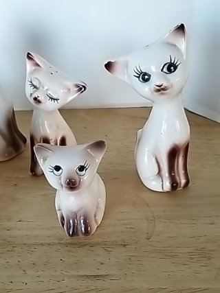 Item #269 — Vintage Ceramic Cat Figurines Some have chips photo 2 of 6