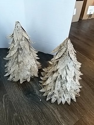 Item #167 — SNOWMAN & Trees Christmas Decor Set photo 4 of 4