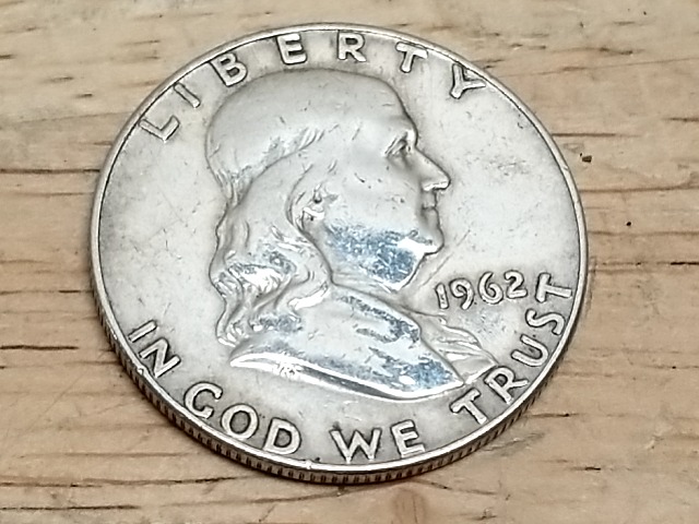 Item #152 — 1962 D Franklin Half Dollar photo 1 of 2