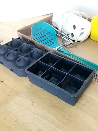 Item #498 — Kitchen Gadgets & Ice Trays Lot photo 2 of 3