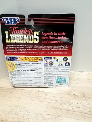 Item #47 — Walter Payton Starting Lineup Figure photo 4 of 4