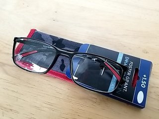 Item #231 — New Foster Grant Reading Glasses +1.50