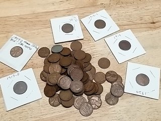 Item #31 — Lincoln Wheat Pennies, misc