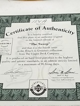 Item #2 — Michael Jordan Bulls Commemorative Plate MIB, with COA, 1996 photo 2 of 3