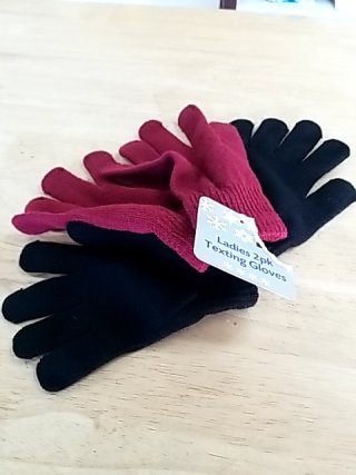 Item #546 — New Ladies Texting Gloves 2pk photo 1 of 2