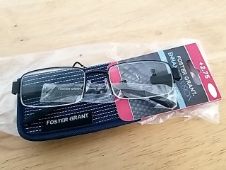 Item #224 — New Foster Grant Reading Glasses +2.75