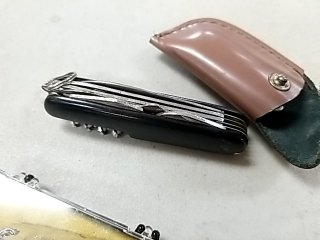 Item #471 — Vintage Multi-Tool Knives & Keychain photo 4 of 4