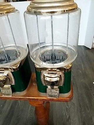 Item #5 — Double Gumball Machine on Stand, 25 cent, no key photo 3 of 4