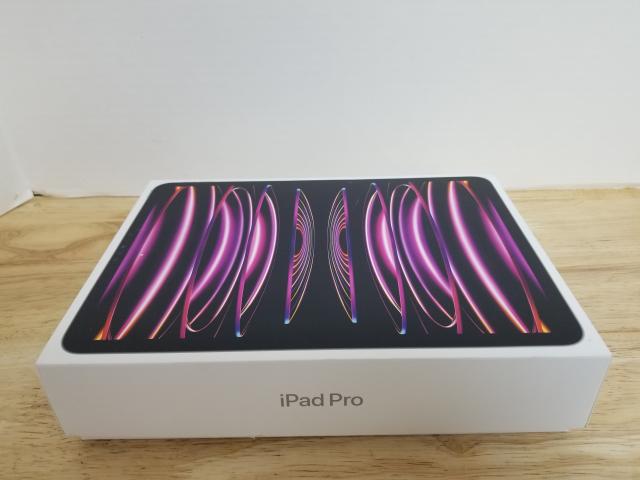 Item #11 — Apple tablet iPAD Pro 4th generation, never been used