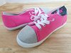 Item #260 — New Girls' Pink Glitter Sneakers size 1