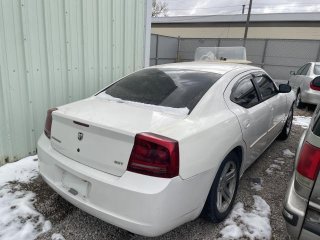 Item #6 — 2007 White Dodge Charger - 25-03324