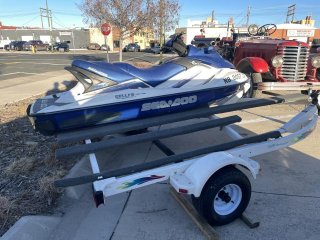 Item #10 — 2002 White/Blue Seadoo GTX-D1 - FD-2